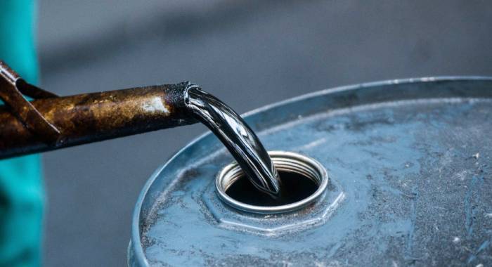Oil Prices Up, NYC Gas Prices Down